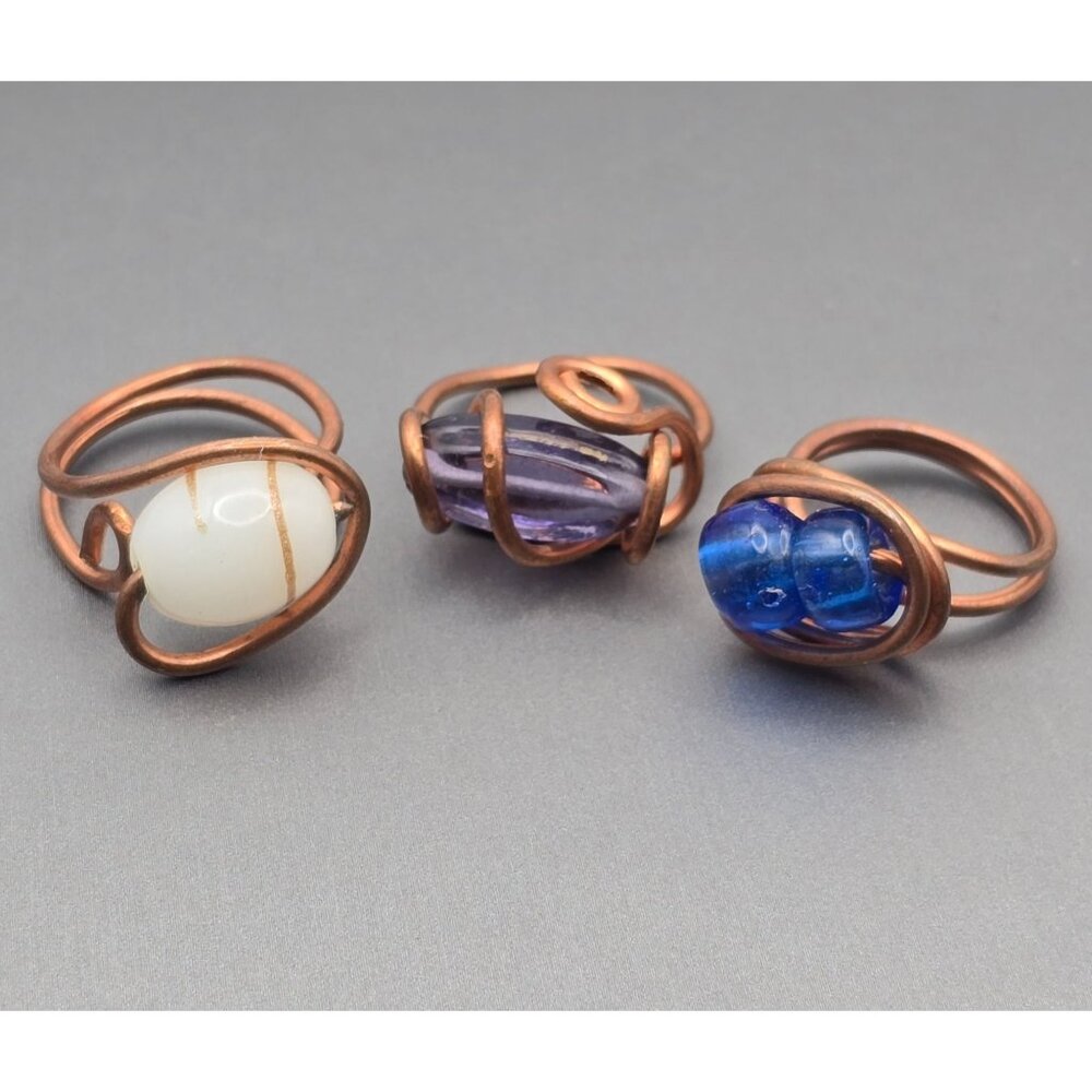 VTG Handcrafted Copper & Glass Bead Wire Rings Sizes 6 7 8 Multicolored